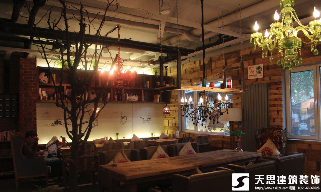 合肥咖啡店裝修設計中色彩和軟裝對室內(nèi)空間的影響