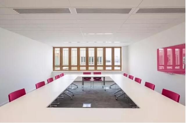 <a href=http://m.shchache.com/bangonganli/ target=_blank class=infotextkey>合肥辦公室設計</a>